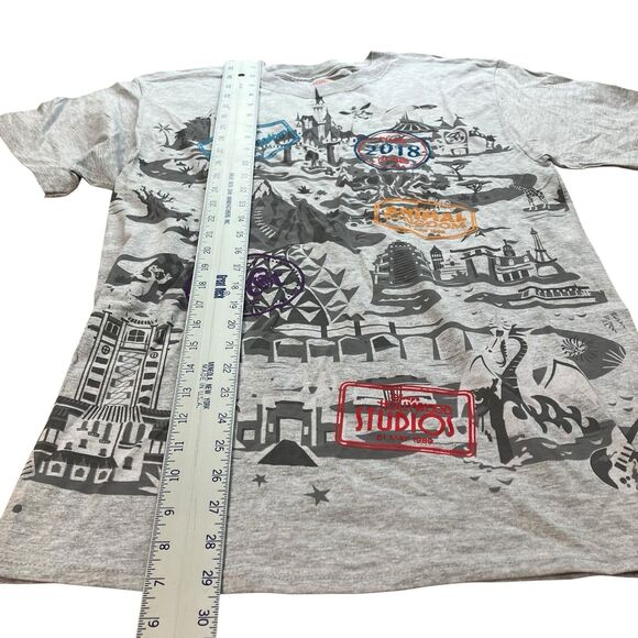 Disneyland T-Shirt Mens M Grey Park Map Magic Animal Kingdom Epcot Attractions - Picture 3 of 8